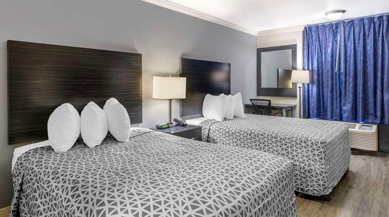 <b>Suburban Studios International Drive Room</b>. Images powered by <a href="https://iceportal.shijigroup.com/" title="IcePortal" target="_blank">IcePortal</a>.