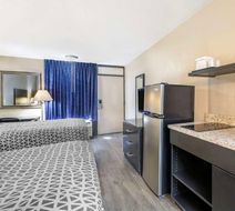 Suburban Studios International Drive Room