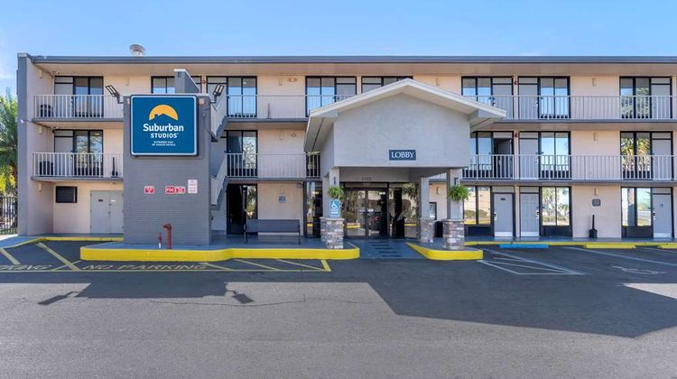 Suburban Studios International Drive Exterior