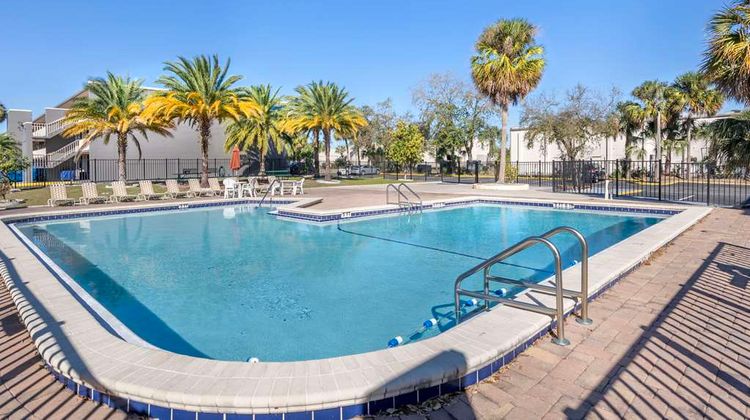 Suburban Studios International Drive Pool