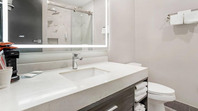 Econo Lodge Tallahassee Downtown Room