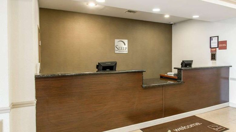 <b>Sleep Inn & Suites Palatka Lobby</b>. Images powered by <a href="https://iceportal.shijigroup.com/" title="IcePortal" target="_blank">IcePortal</a>.