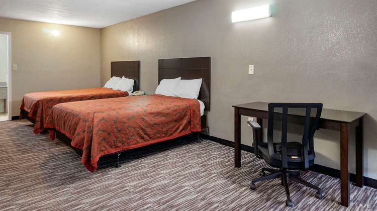 Rodeway Inn Room