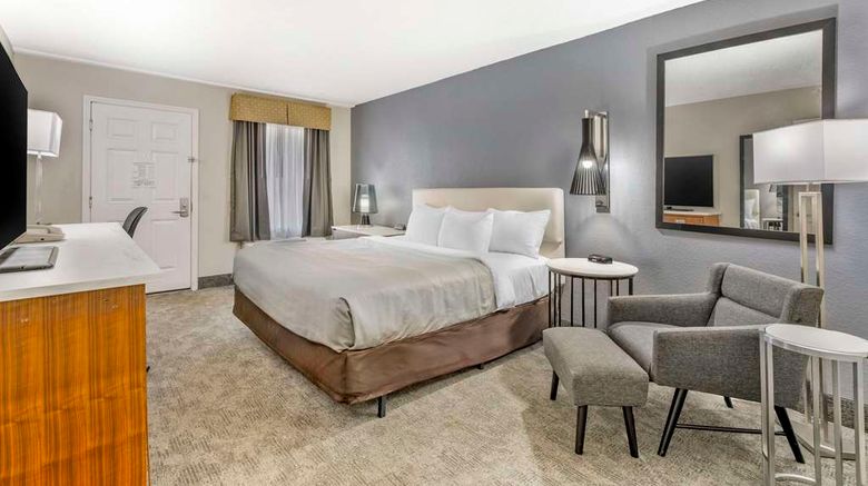 <b>QUALITY INN DAYTONA SPEEDWAY I-95 Room</b>. Images powered by <a href="https://iceportal.shijigroup.com/" title="IcePortal" target="_blank">IcePortal</a>.