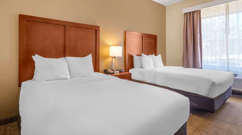 <b>Comfort Inn & Suites Northeast Gateway Room</b>. Images powered by <a href="https://iceportal.shijigroup.com/" title="IcePortal" target="_blank">IcePortal</a>.