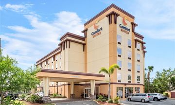 Comfort Suites Orlando Airport