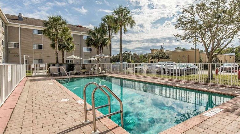 <b>Suburban Studios Fort Myers Cape Coral Pool</b>. Images powered by <a href="https://iceportal.shijigroup.com/" title="IcePortal" target="_blank">IcePortal</a>.