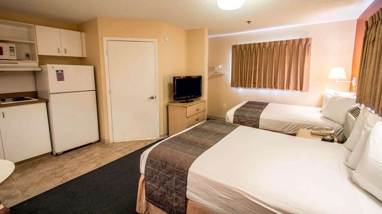 <b>Suburban Studios Near Federal Highway 1 Room</b>. Images powered by <a href="https://iceportal.shijigroup.com/" title="IcePortal" target="_blank">IcePortal</a>.