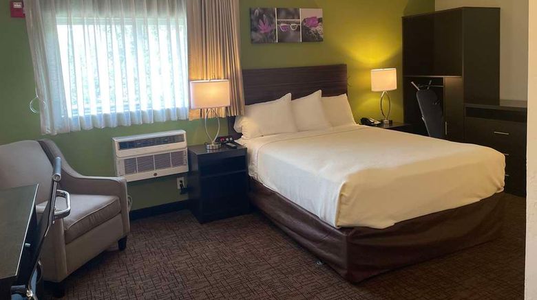 <b>Suburban Studios Melbourne Airport Room</b>. Images powered by <a href="https://iceportal.shijigroup.com/" title="IcePortal" target="_blank">IcePortal</a>.