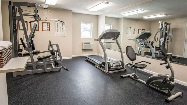 <b>Suburban Studios Melbourne Airport Health</b>. Images powered by <a href="https://iceportal.shijigroup.com/" title="IcePortal" target="_blank">IcePortal</a>.