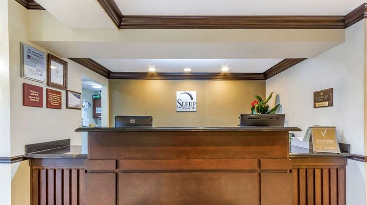 Sleep Inn & Suites Jacksonville Lobby