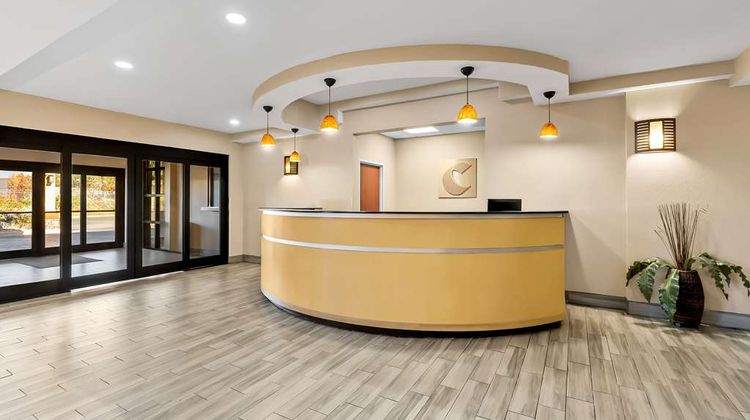 Comfort Suites near Tyndall AFB Lobby