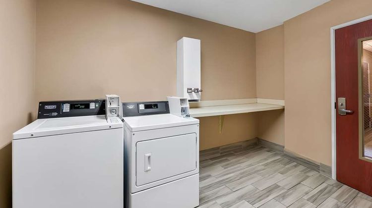 Comfort Suites near Tyndall AFB Lobby