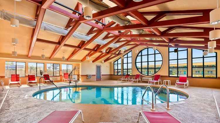 Comfort Suites near Tyndall AFB Pool