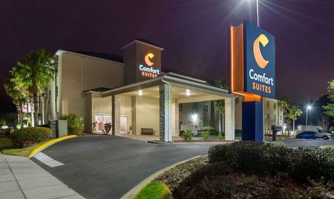 Comfort Suites At Eglin Air Force Base Exterior