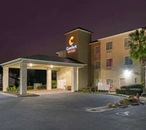 Comfort Suites At Eglin Air Force Base Exterior