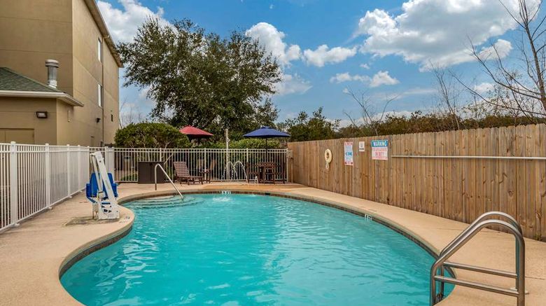 <b>Comfort Suites At Eglin Air Force Base Pool</b>. Images powered by <a href="https://iceportal.shijigroup.com/" title="IcePortal" target="_blank">IcePortal</a>.