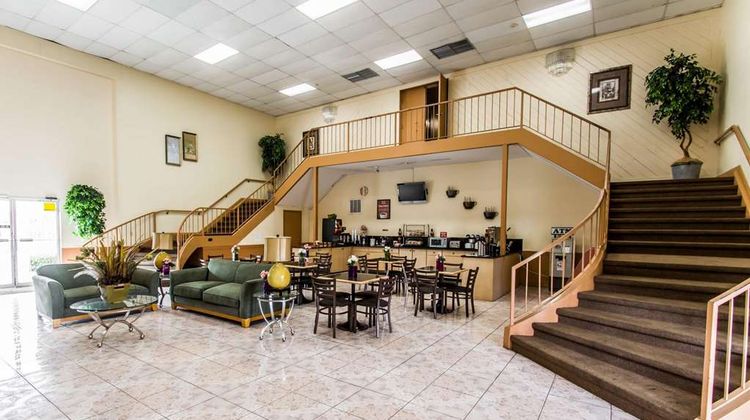 Econo Lodge Jacksonville South Lobby