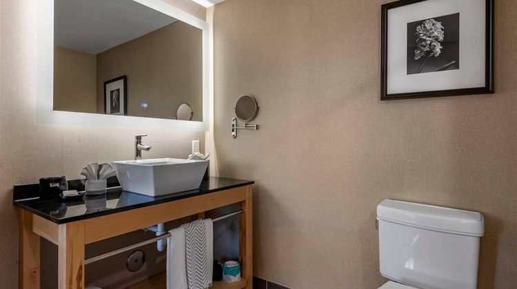 Cambria hotel & suites Fort Lauderdale Room