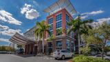 Cambria hotel & suites Fort Lauderdale Exterior