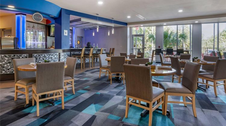 Cambria hotel & suites Fort Lauderdale Restaurant