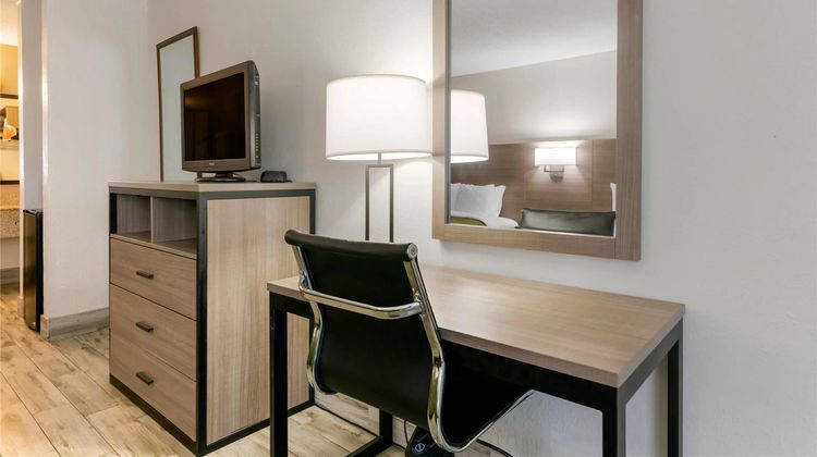 Quality Inn Room
