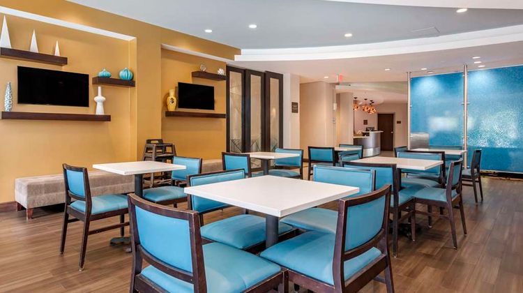 Comfort Suites Fort Lauderdale Airport S Restaurant