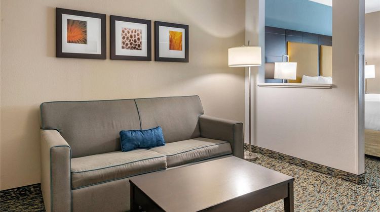 Comfort Suites Fort Lauderdale Airport S Suite