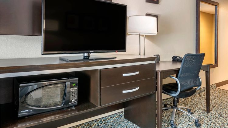 Comfort Suites Fort Lauderdale Airport S Suite