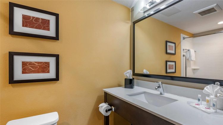 Comfort Suites Fort Lauderdale Airport S Suite