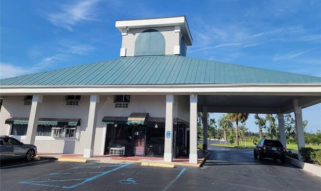 Econo Lodge Perry Exterior