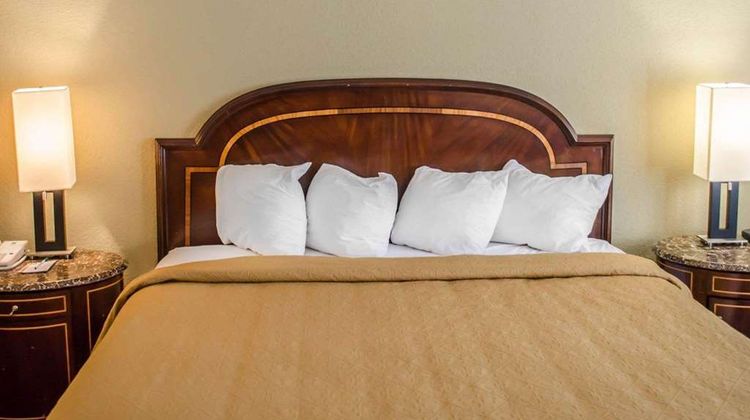 Quality Inn & Suites Room