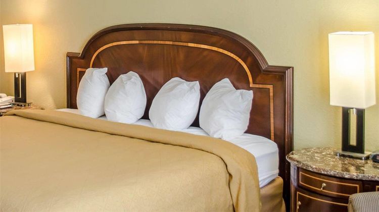 Quality Inn & Suites Room