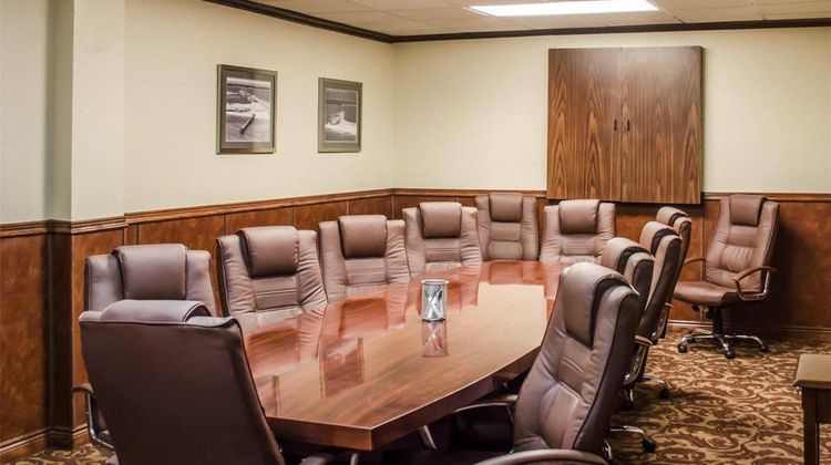 Quality Inn & Suites Meeting