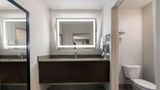 <b>Quality Inn Room</b>. Images powered by <a href="https://iceportal.shijigroup.com/" title="IcePortal" target="_blank">IcePortal</a>.