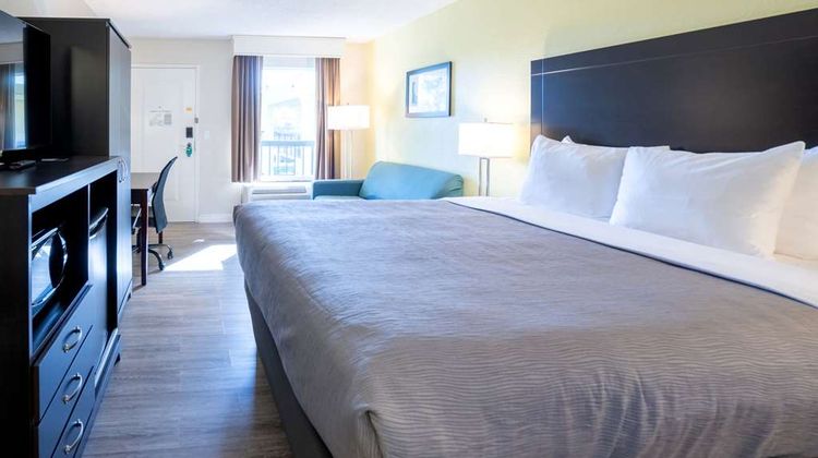 Quality Inn Room