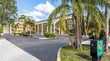 Quality Inn Exterior
