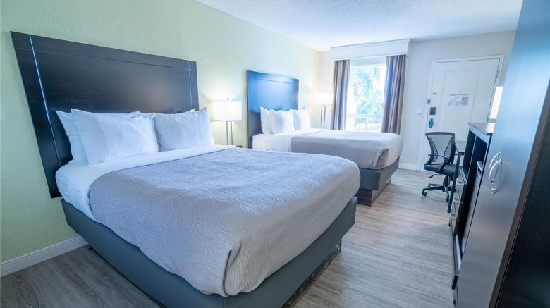 <b>Quality Inn Room</b>. Images powered by <a href="https://iceportal.shijigroup.com/" title="IcePortal" target="_blank">IcePortal</a>.