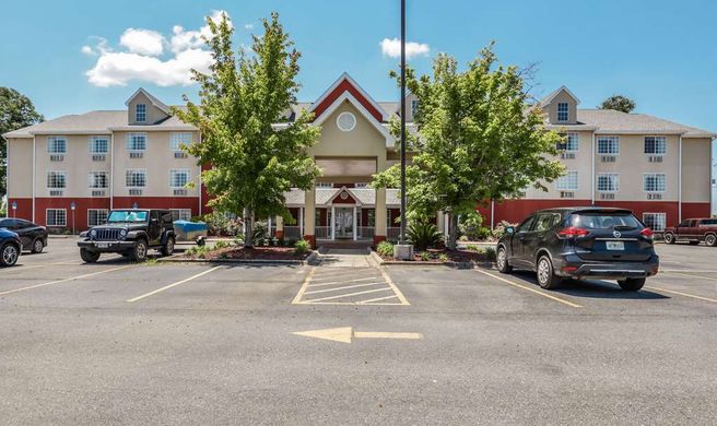 Econo Lodge Inn and Suites Marianna South Exterior