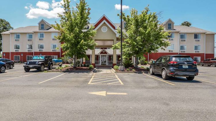 Econo Lodge Inn and Suites Marianna South Exterior