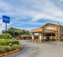 Rodeway Inn Tampa Exterior