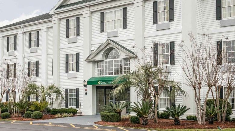 <b>Quality Inn Lake City Exterior</b>. Images powered by <a href="https://iceportal.shijigroup.com/" title="IcePortal" target="_blank">IcePortal</a>.