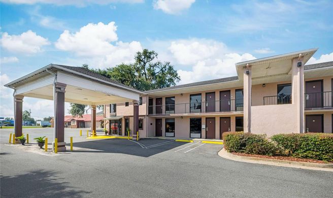 Quality Inn Live Oak Exterior