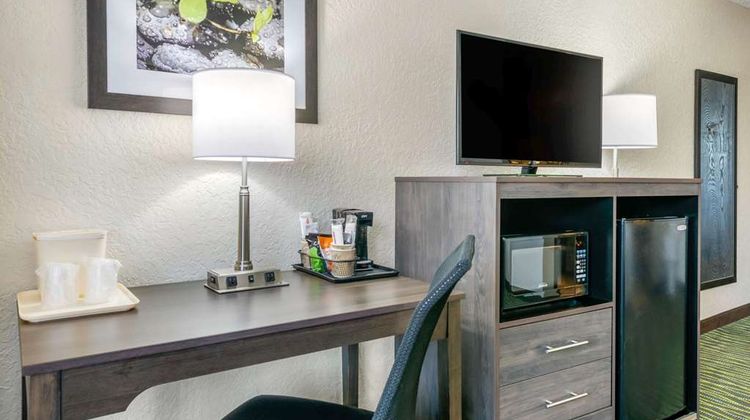 Quality Inn Suite