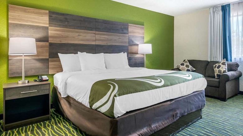 <b>Quality Inn Suite</b>. Images powered by <a href="https://iceportal.shijigroup.com/" title="IcePortal" target="_blank">IcePortal</a>.