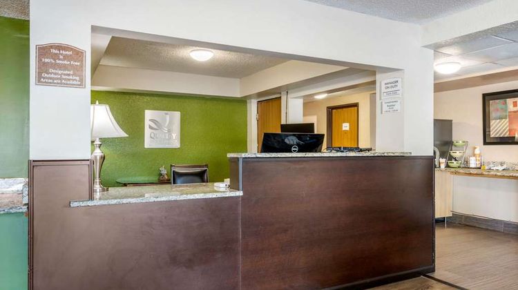 Quality Inn Lobby