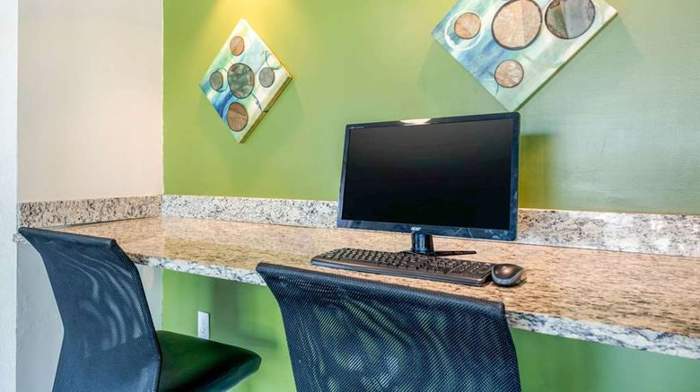 <b>Quality Inn Other</b>. Images powered by <a href="https://iceportal.shijigroup.com/" title="IcePortal" target="_blank">IcePortal</a>.