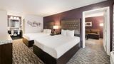 Clarion Inn & Suites Universal Studios Suite