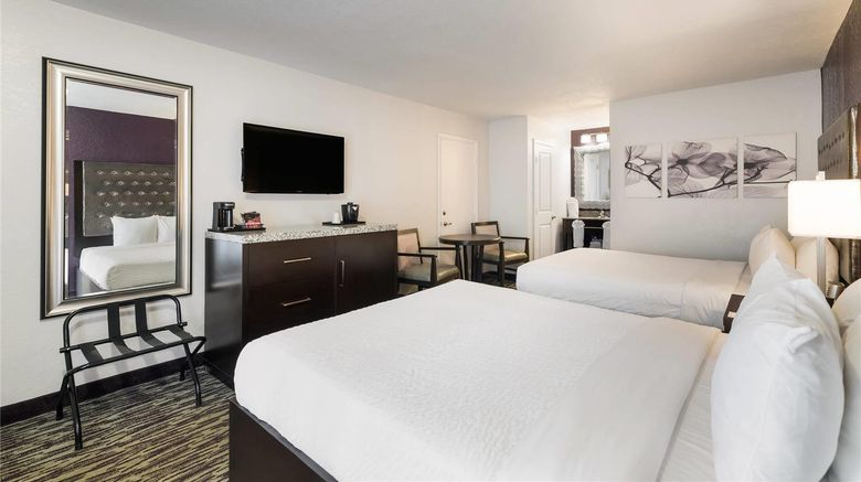 <b>Clarion Inn & Suites Universal Studios Suite</b>. Images powered by <a href="https://iceportal.shijigroup.com/" title="IcePortal" target="_blank">IcePortal</a>.