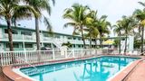 Econo Lodge Pool